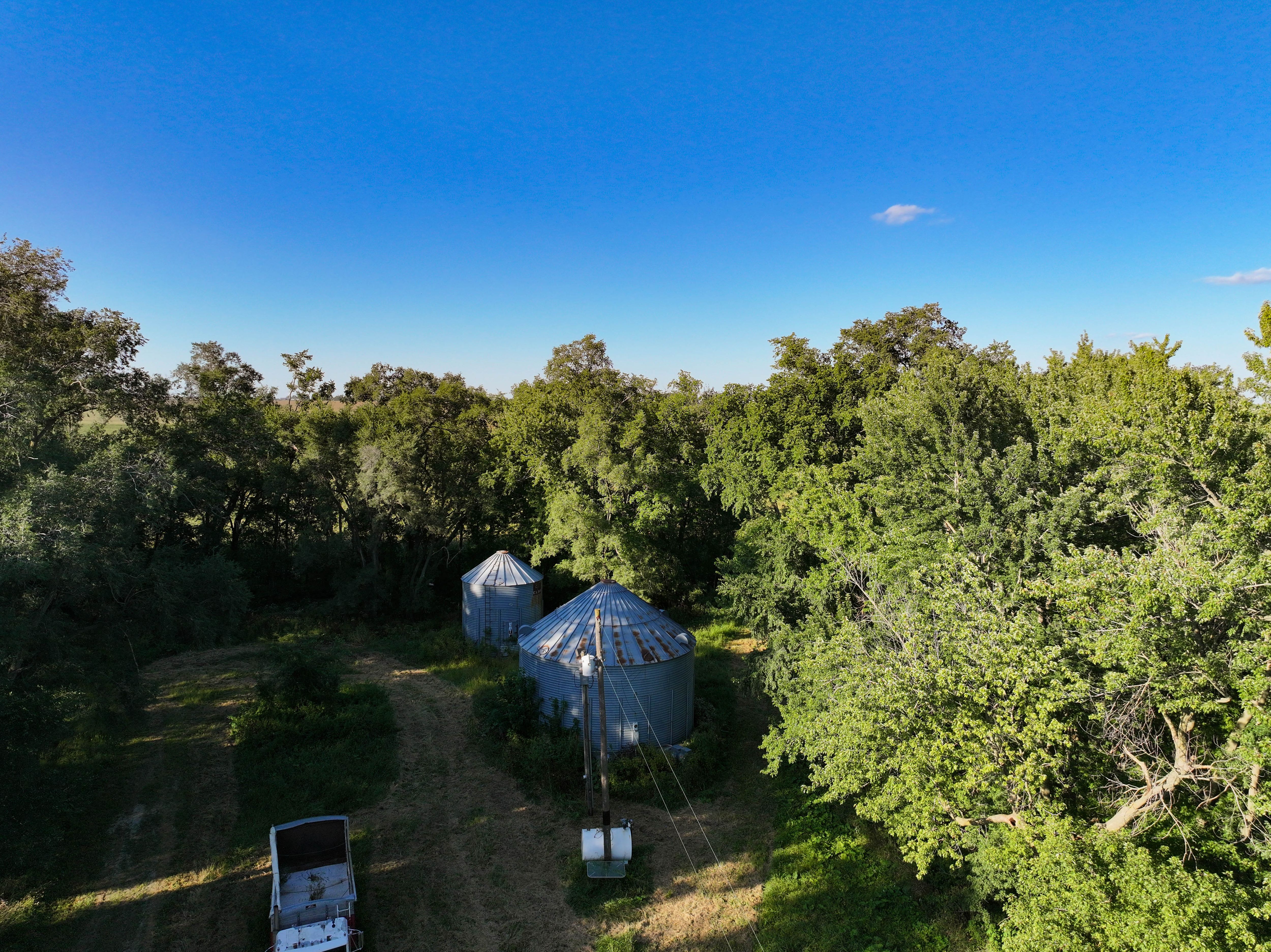 Listing Photo: 1-Fayette County Farmland Auction